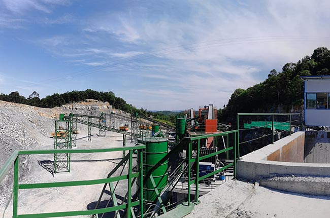 �����L(zh��ng)���a(ch��n)300�f��ɰʯ�Vɽ