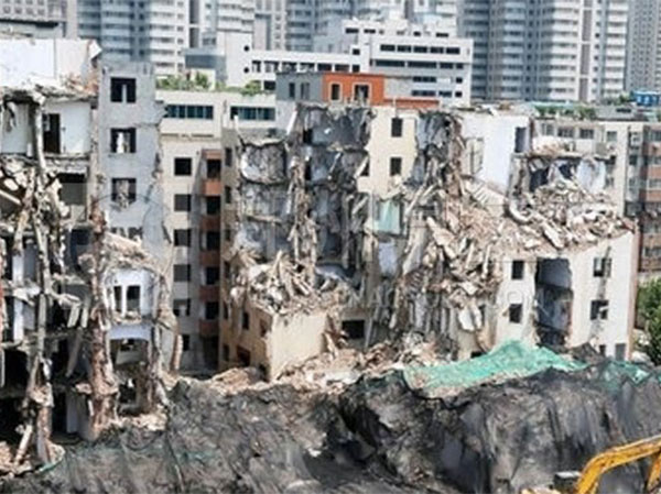 ���н�������