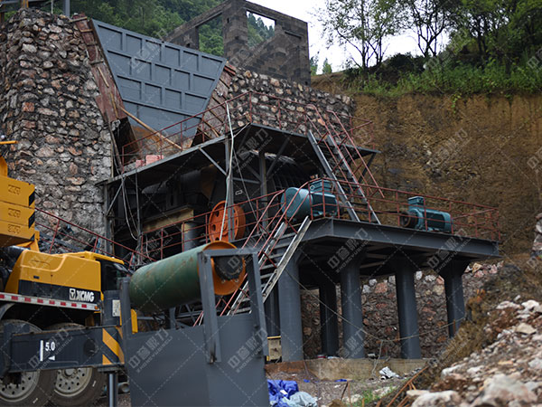 ú��ʯ�Nʽ����C