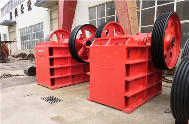 pe����C(j��)